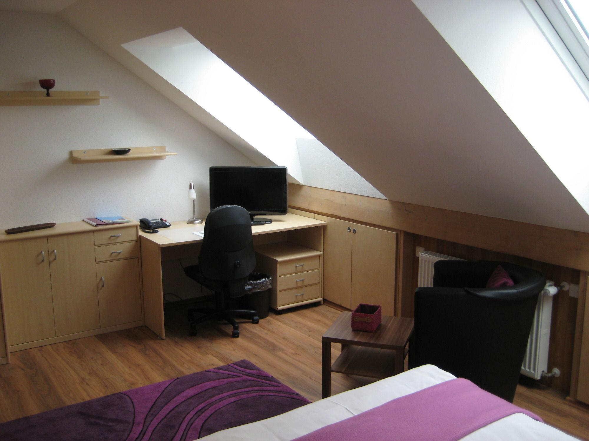 Neu Heidelberg - Guesthouse & Apartments Eksteriør billede