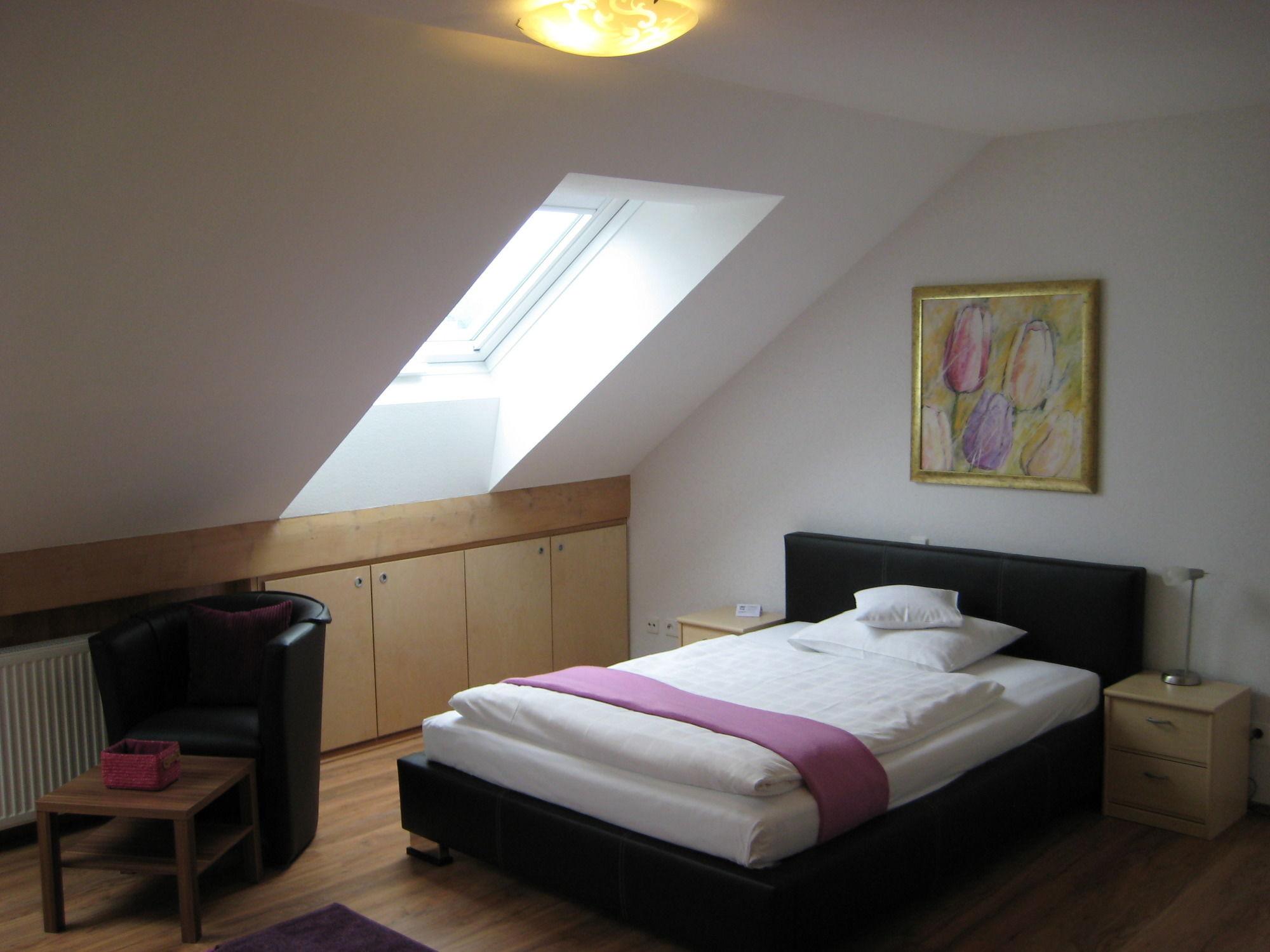 Neu Heidelberg - Guesthouse & Apartments Eksteriør billede