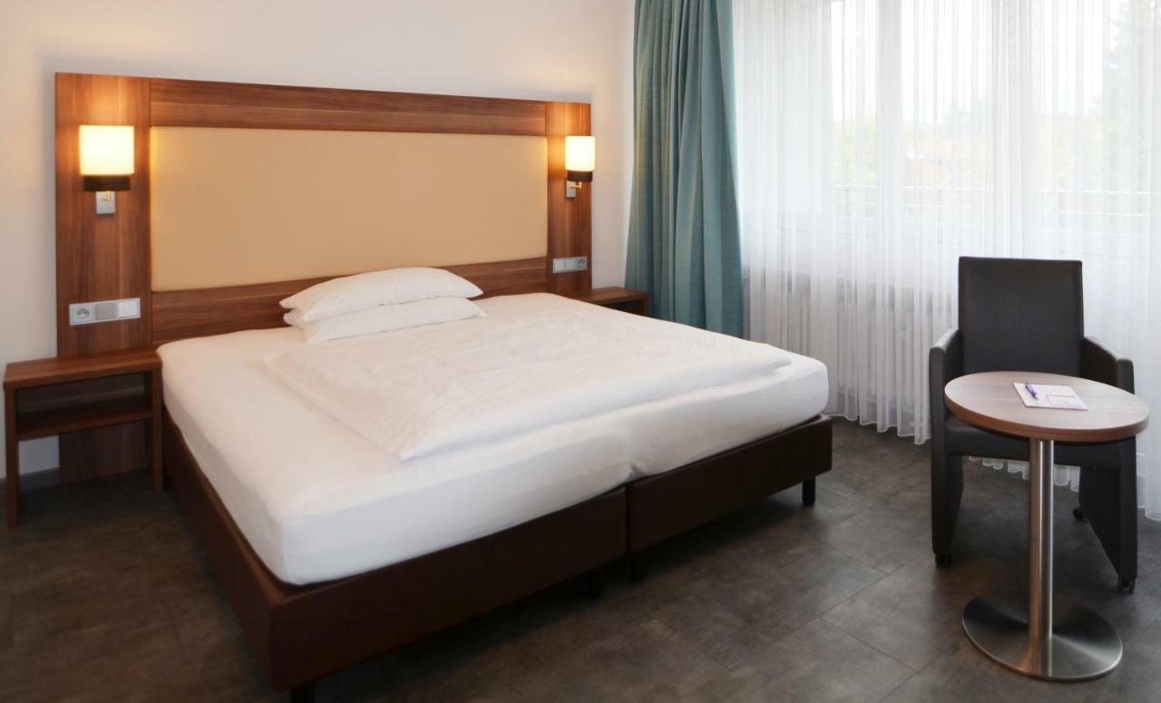 Neu Heidelberg - Guesthouse & Apartments Eksteriør billede