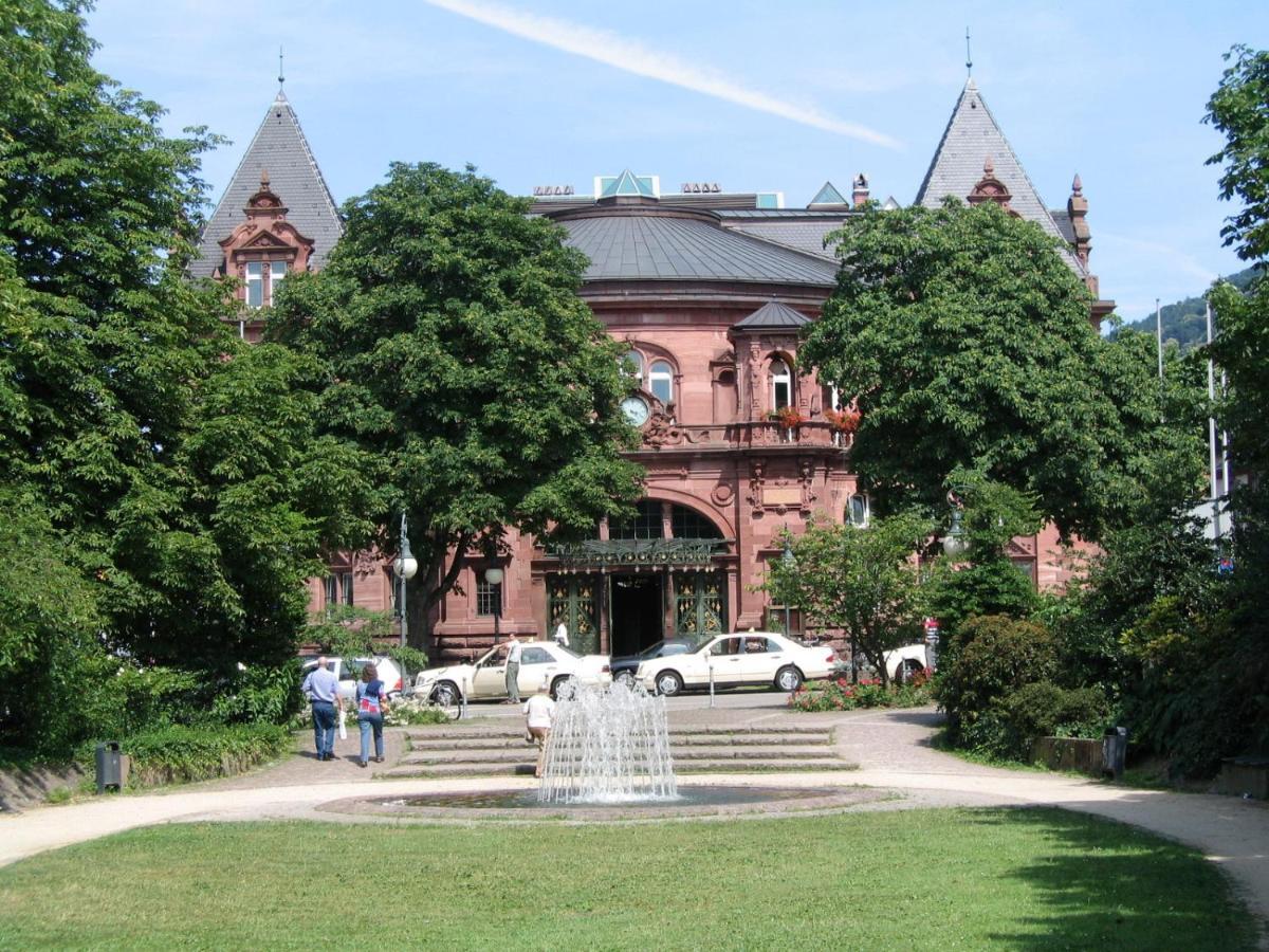 Neu Heidelberg - Guesthouse & Apartments Eksteriør billede